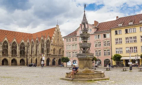 Fassadenbau Firma – Braunschweig